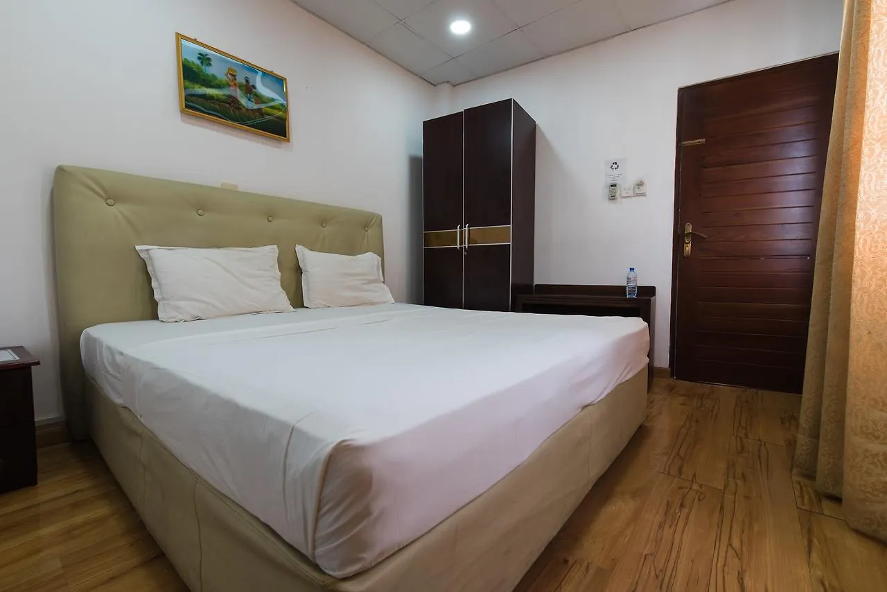 Metro City Hotel Colombo Bed & Breakfast